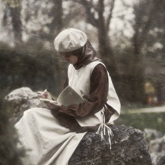 Almuza — portrait